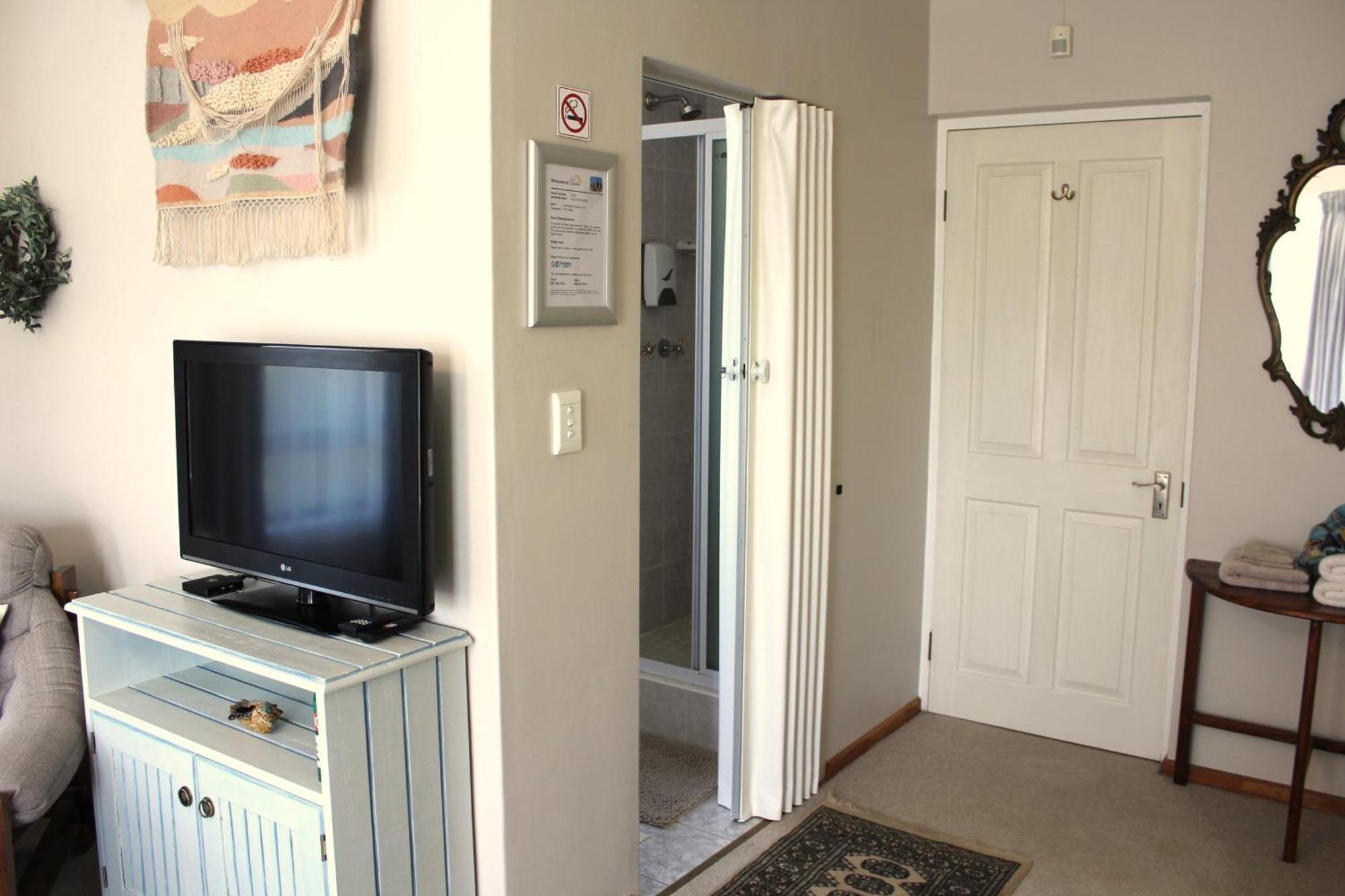 The Sun Catcher Bed & Breakfast Struisbaai Habitación foto